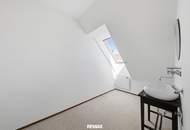 Moderne Wohnung mit Balkon und 2 PKW-Stellplätze: Wohnen in zentraler Lage von Hollabrunn!
