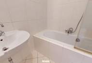 Barrierefreie Loggia-Wohnung mit vier Zimmern im 3. Liftstock