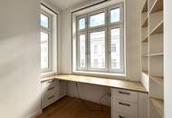 NÄHE OBKIRCHERGASSE: Sonnige, hochwertig sanierte Altbauwohnung I Kochinsel & Fußbodenheizung I Kamin I großzügiges & helles Badezimmer I Sonnenschutz