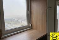 15363 Unbefristete Miete; NEU RENOVIERT in Zentrumsnähe
