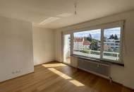 Helle, sofort verfügbare 3,5-Zimmer-Wohnung mit Loggia und Lift, Nähe Kreuzbergl
