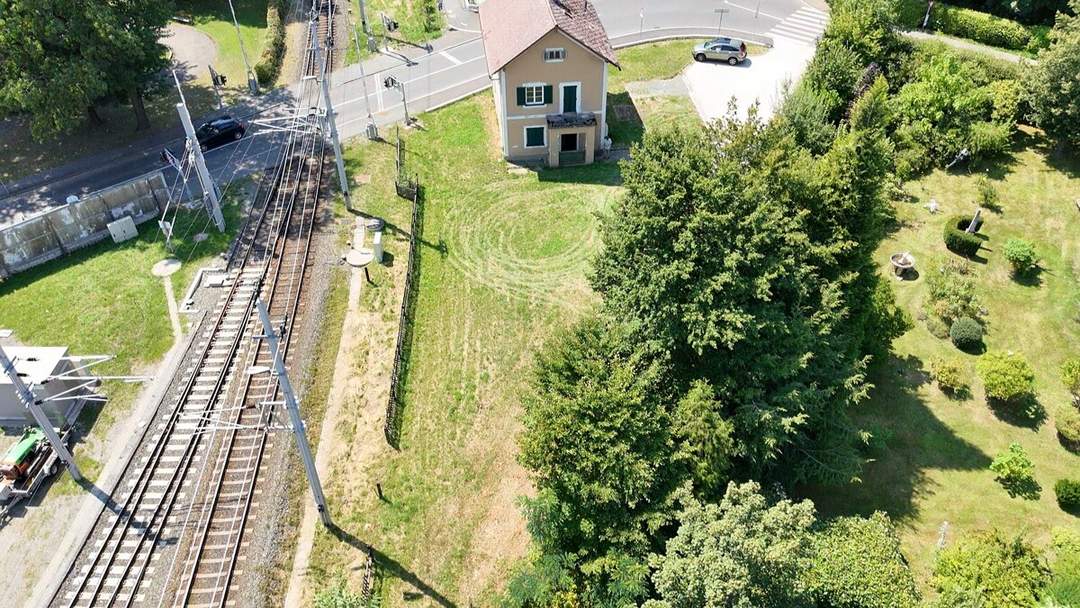 Altes Bahnhofswärter-Haus mit ca. 1055 m² direkt neben Bahnhof Deutschlandsberg!