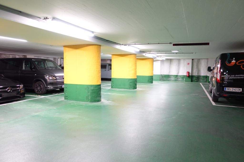 ab 1.6.26!!! Garagenplatz beim Spittelberg zu vermieten!