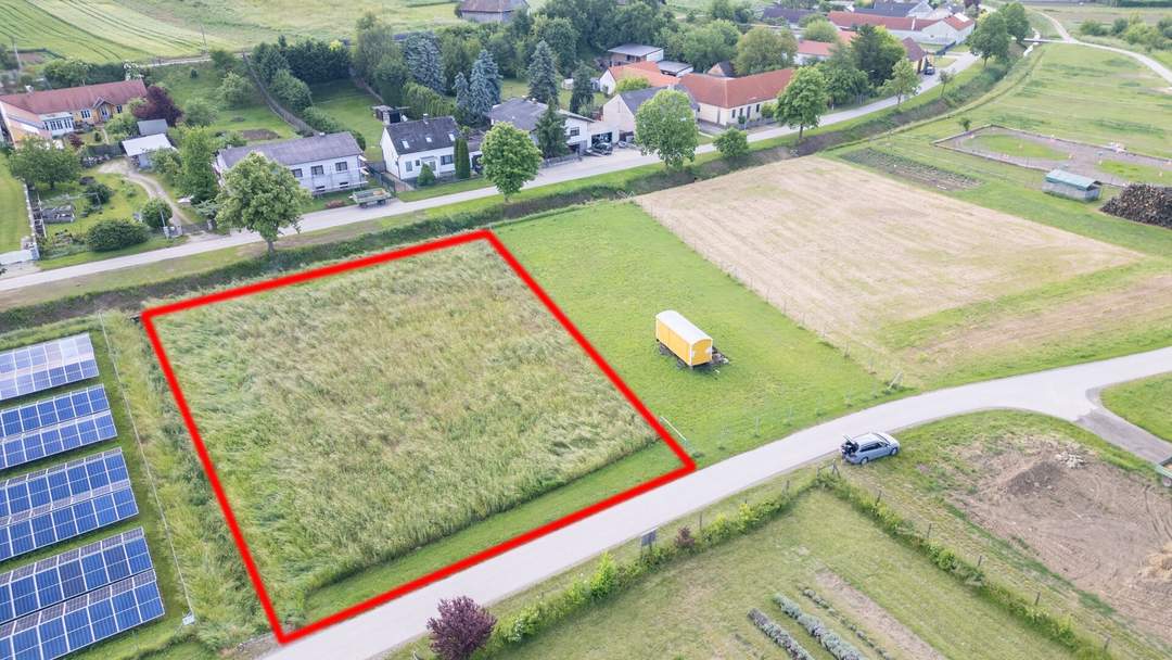 Großes Grundstück in Ruhelage! Erfüllen Sie sich ihren Traum vom Haus!