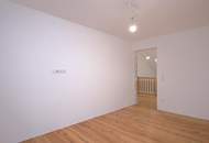 Erstbezug nach Sanierung: Schlüsselfertige Maisonette-Wohnung mit großzügigem Garten