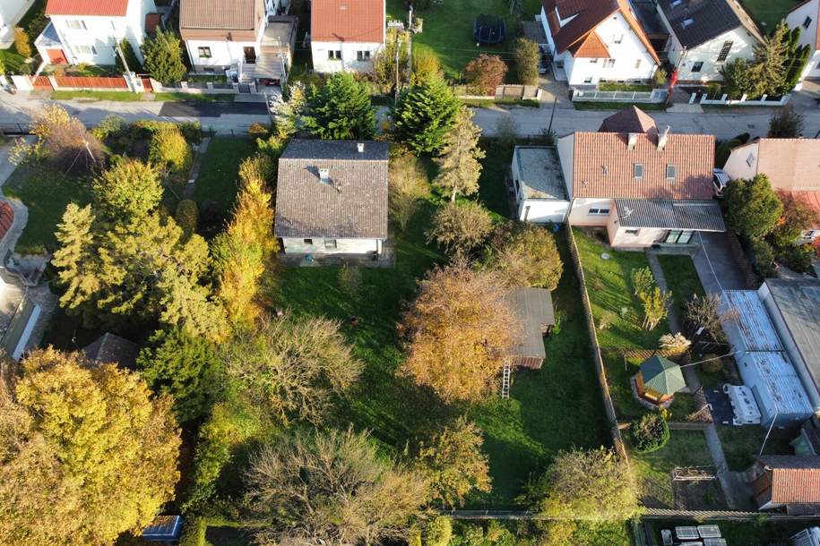 Großes Baugrundstück mit viel Potenzial! I absolute Ruhelage I Grünlage I sanierungsbedürftiges Einfamilienhaus, Grund und Boden-kauf, 999.999,€, 1220 Wien 22., Donaustadt