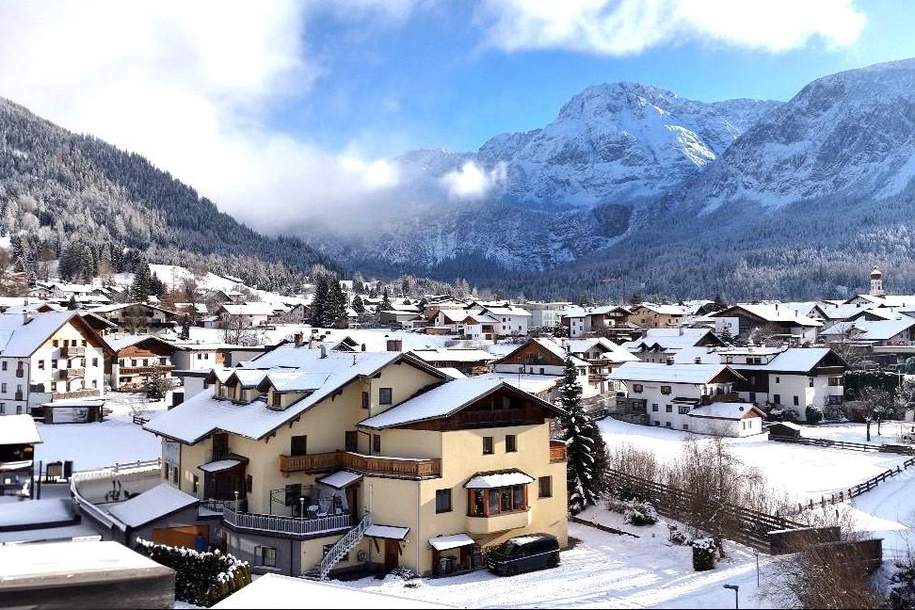 Toplage und Tradition: Hotel in den Tiroler Bergen an der Zugspitze!, Gewerbeobjekt-kauf, 2.450.000,€, 6632 Reutte