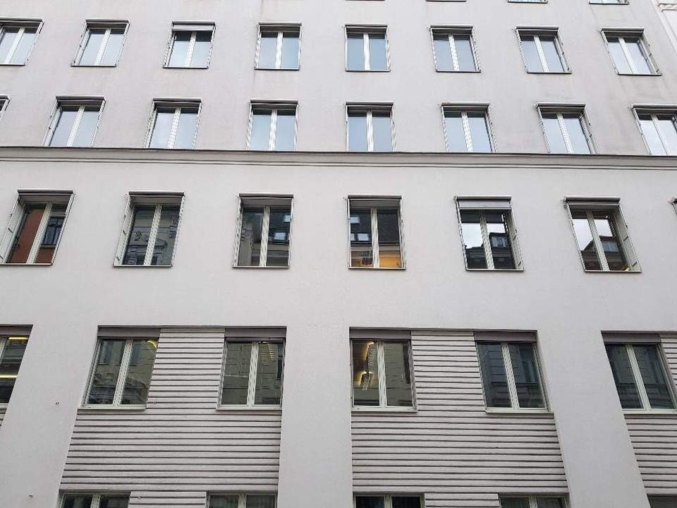 Moderner Neubau im Botschaftsviertel