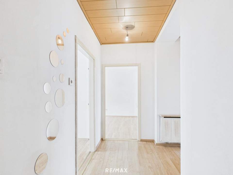 Ruhige 3-Zimmer Wohnung mit Loggia, Blick ins Grüne und Gartenmitbenützung sucht neue Eigentümer!