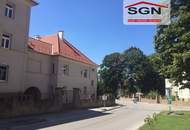 Erdgeschoss 2-ZImmer sanierte Altbauwohnung - nur 100m von Donau entfernt