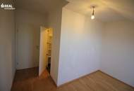 Dachgeschoss, 3 Zimmer, Terrasse, Einbauküche