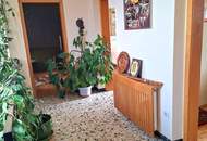Privatverkauf! Zentrales, sehr gepflegtes Stadthaus mit kleinem Garten, Garage, Pergola und Keller (Provisionsfrei)