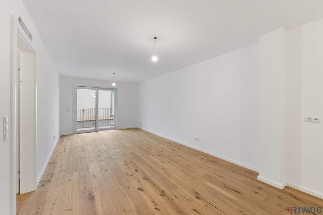 Moderne Dachgeschoss Neubau mit XXL-Dachterrasse in super Lage