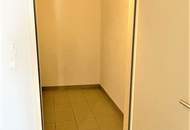 BERNHARDTSTALGASSE, unbefristete 96 m2 Altbau, Wohnküche, 3 Zimmer, Komplettküche, Wannenbad, gefördert, WG-geeignet