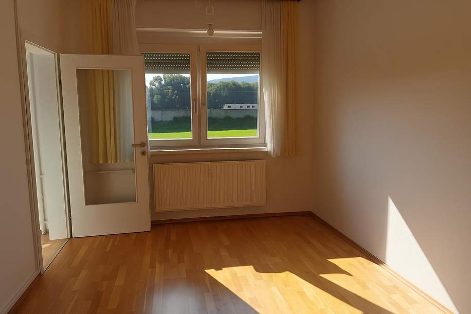 Helle, freundliche 2-Zimmer-Wohnung mit Blick ins Grüne, Wohnung-miete, 540,00,€, 8111 Graz-Umgebung