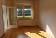 Helle, freundliche 2-Zimmer-Wohnung mit Blick ins Grüne