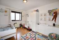 Vermietete nette 3-Zimmer Wohnung in gepflegter und ruhiger Wohnanlage mit Sonnenbalkon