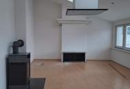 Großes Wohnhaus mit Innenhof, Jägerstube und Geschäft in Lockenhaus