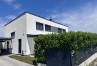 Moderne Doppelhaushälfte mit Keller und Carport zu mieten!