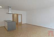 Interessante, moderne und großzügige Zwei-Zimmer-Stadtwohnung.