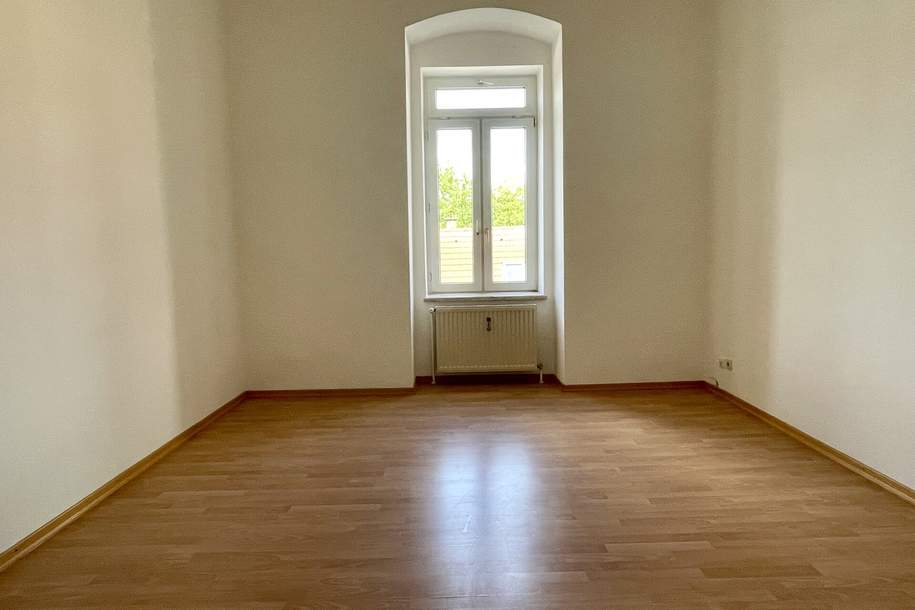 Helle 3-Zimmer-Wohnung mit 102 m², Wohnung-miete, 1.114,13,€, 2434 Bruck an der Leitha