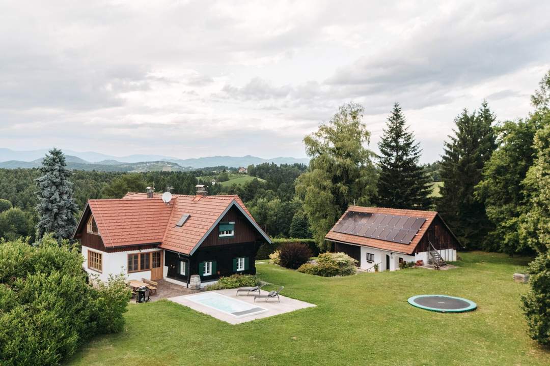 Hitzendorf: Charmantes Kellerstöckl trifft modernes Wohnen – Exklusives Anwesen mit Swim-Spa und traumhaftem Grundstück!
