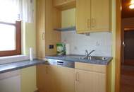 TOLLE 3-ZIMMER-WOHNUNG MIT LOGGIA UND PARKPLATZ