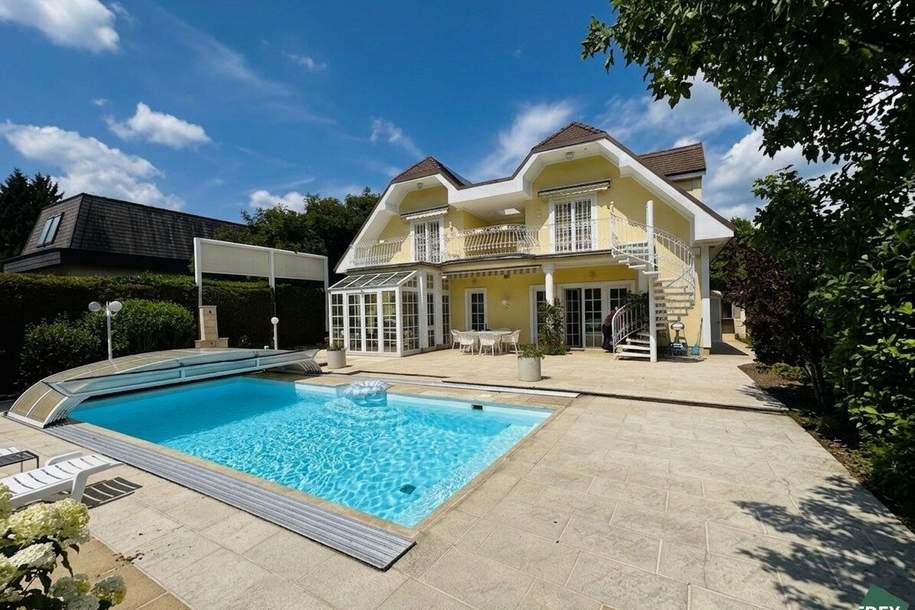Elegante Villa in idyllischer Wienerwaldlage mit Pool und großem Garten, Haus-miete, 4.500,00,€, 2384 Mödling