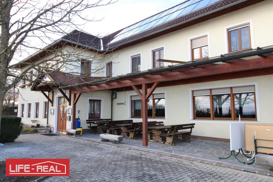 Gasthaus / Restaurant in Aussichtslage mit Gastgarten zu verpachten: optional Festsaal, Zimmer, Eisstockbahn, Gewerbeobjekt-miete, 2.299,00,€, 4501 Linz-Land