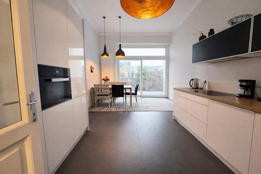 Stilvolle Altbauwohnung mit Terrasse und Carport in Klagenfurt am Wörthersee, Wohnung-kauf, 580.000,€, 9020 Klagenfurt(Stadt)