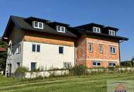 Großes Haus in sonniger und ruhiger Lage mit schönem Fernblick!