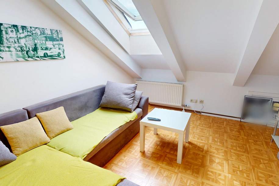 Kleine 3-Zimmer-Dachgeschosswohnung im Zentrum von Lambach - auch für ANLEGER, Wohnung-kauf, 114.000,€, 4650 Wels-Land