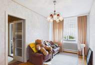 Großzügiges Ein- bzw. Zweifamilienhaus mit Wintergarten, Doppelgarage & Ausbaupotenzial