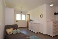 Modern saniertes Wohnhaus mit viel Platz in Mank