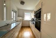 ZENTRUMSNAHES - MODERNES DACHTERRASSENAPARTMENT