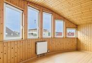 Große Dachgeschoßwohnung mit Wintergarten und Klimaanlage