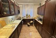 Wohnen im Grünen – großzügiges Reihenhaus mit sonnigem Garten in absoluter Ruhelage | ZELLMANN IMMOBILIEN