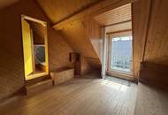 Charmantes teilweise sanierungsbedürftiges Architekturjuwel mit optimaler Nutzfläche, Wintergarten, Naturstein Gewölbekeller