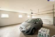 SONNENLAGE - Neuwertiges ca. 160m2 großes Traumhaus mit idyllischem Garten + Terrasse, 2 Garagen & Top-Ausstattung in Ruhelage