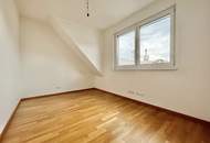 Dachgeschoßwohnung mit großer Terrasse