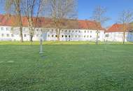 L(i)ebenswerter Neustart in Steyr Münichholz: stilvoll sanierte Wohnung mit ebenerdiger Dusche, hochwertigen Böden und großzügiger Raumaufteilung – perfekt für Zwei!