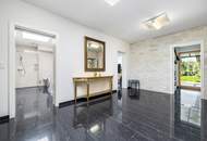 Exklusives Architektenhaus – bezugsfertig, repräsentativ, außergewöhnlich | Edelstahlpool | Mit zwei Eingängen vielseitig nutzbar