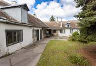 Kaiserebersdorf: Grundstück mit Altbestand und Entwicklungspotenzial