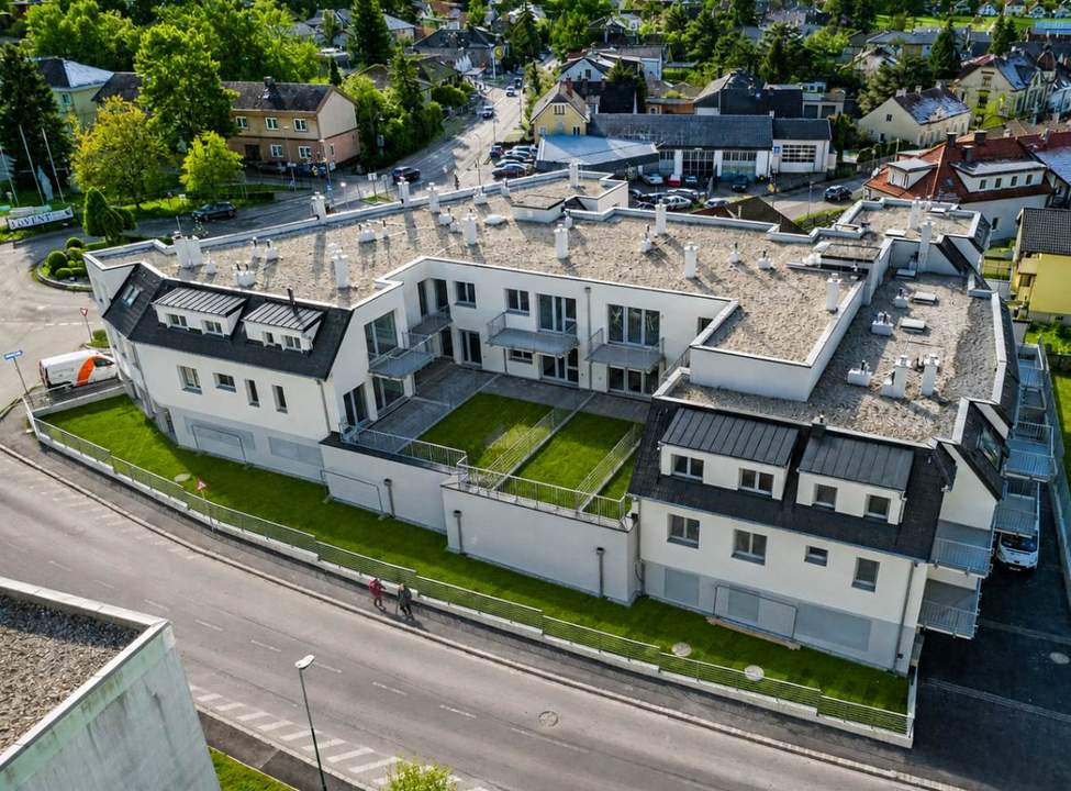 NEUHEIT ++ 3 ZIMMER mit BALKON - ERSTBEZUG