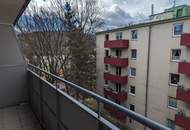 Ruhige 3-Zimmer Wohnung mit Balkon und Grünblick