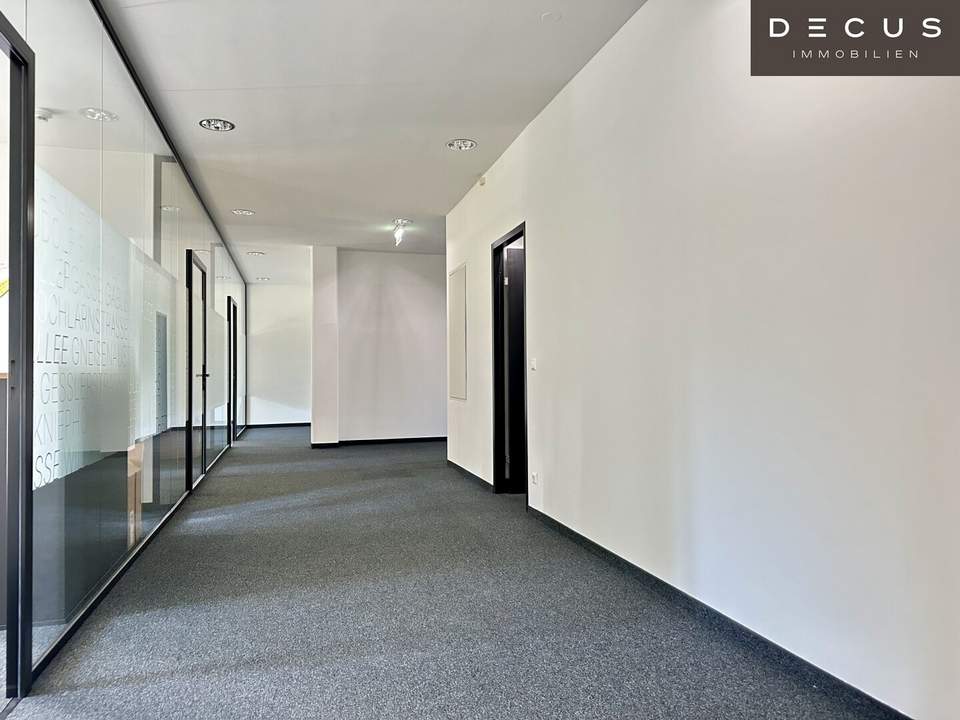 + + + Modernes, barrierefreies und gekühltes Büro direkt an der U4 + + + HIETZINGER PARC + + +