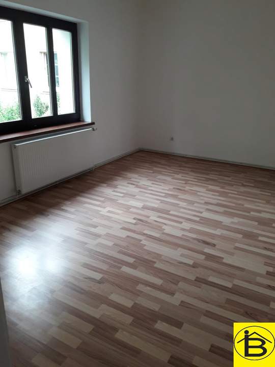 15320 Gepflegte Wohnung in der Nähe der FH unbefristet zu vermieten!