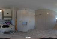 3-Zimmer Wohnung mit Loggia, Tiefgaragenplatz und Kellerabteil! Nähe Stadtzentrum und Bahnhof!