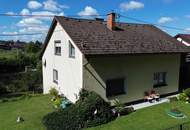 2 bis 3 Familienhaus mit Vollkeller, mit 4 Garagen, Brunnen/Werkstatt - 2 Zufahrten