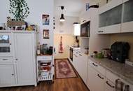 Provisionsfrei! Schöne Altbauwohnung mit Ambiente und historischem Flair!